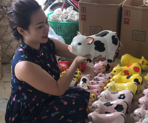 Khởi tố, bắt tạm giam Ngân 'gốm'