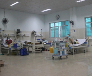 Nữ hộ sinh nhiễm COVID-19 ra đi ở tuổi 32 khi đang mang thai
