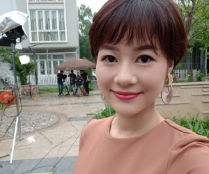 Nữ phụ 'Về Nhà Đi Con' trần tình về style của diễn viên: Nhiều người phải tự chuẩn bị đồ, Nam là 1 ví dụ của việc tự 'dìm' bản thân