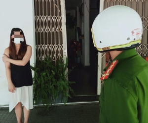 'Giãn cách đặc biệt' ở Đà Nẵng: Vi phạm từ đi xét nghiệm Covid-19 tiện 'tám chuyện' đến cắn, đấm cán bộ chốt kiểm soát