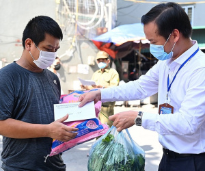 Hà Nội: Lao động khó khăn do Covid-19 được vay ưu đãi khoảng 50 triệu/người