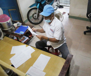'Ai ở đâu ở yên đó', bác tổ trưởng 'choáng' với đơn mua hộ 43 món
