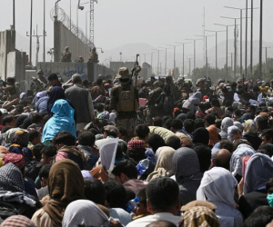 Ông Biden nói Taliban tạo điều kiện cho Mỹ di tản, sự thật ra sao?