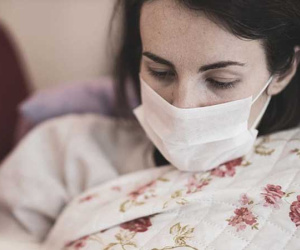 Người chăm sóc F0 tại nhà cần làm gì để bảo vệ bản thân? 5 lời khuyên từ CDC