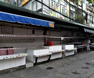 Tổ trưởng dân phố sẵn sàng đi chợ hộ, siêu thị đang chờ nhận đơn