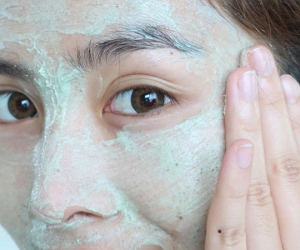 Sản phẩm tẩy da chết bác sĩ khuyến cáo chị em không dùng vì gây mài mòn da, 'chạy trời' không khỏi lão hóa sớm