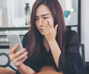 Mẹ bị ốm nhưng chị gái vẫn đòi bà nấu cháo sườn cho, tôi căm tức nói một câu khiến cả anh rể chị gái tái mét mặt mày