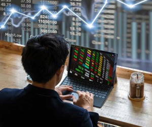 Những cổ phiếu trả cổ tức tiền mặt cao và đều 'như vắt chanh'