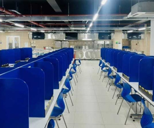 Làn sóng Covid thứ 4 chưa dứt, gần 80 nghìn DN rút khỏi thị trường