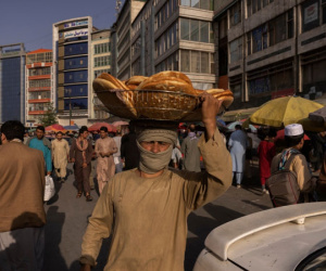 Dưới sự cai trị của Taliban, cuộc sống ở thủ đô Kabul ngày càng biến động