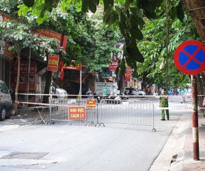 12 nhân viên của một công ty dương tính SARS-CoV-2, Hà Nội phong tỏa khu dân cư gồm 210 hộ với 789 nhân khẩu ở quận Hoàng Mai