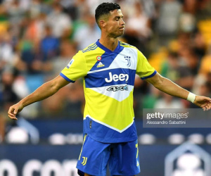NÓNG: Ronaldo chào tạm biệt đồng đội tại Juventus, chuẩn bị cất cánh đến với Man City