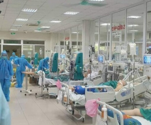 Ngày 27/8 thêm 356 ca tử vong, Việt Nam có 10.053 người thiệt mạng do COVID-19