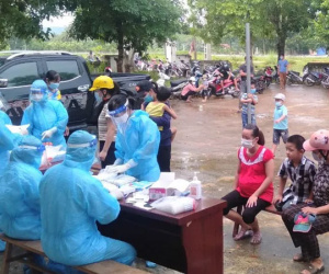 Cô giáo nhiễm Covid-19 sau ngày tựu trường: 2 học sinh lớp 1 trở thành F0