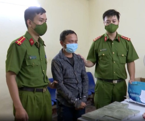 Nhận chuyển thuê 9 bánh heroin để nhận 5 triệu đồng