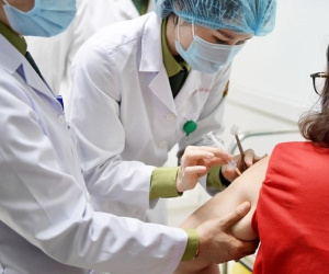 Kết quả cuộc họp khẩn cấp vaccine Covid-19 của Việt Nam: An toàn, có tính sinh miễn dịch, chưa có dữ liệu về hiệu lực bảo vệ
