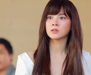 Định qua đêm với người đàn ông mới quen, tôi choáng váng đầu óc khi thấy thứ gã đánh rơi trên giường