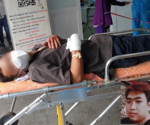Vụ tài xế xe chở F0 chém đứt lìa tay người đàn ông Bình Dương: Bị chém vì dùng gạch đá ném lên xe?