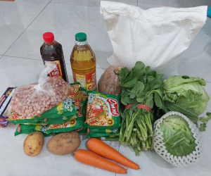 Cộng đồng mạng khoe hàng loạt giỏ quà của công ty tặng nhân viên trong những ngày giãn cách 'nhìn mà tức công ty mình quá'