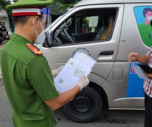TP HCM: Dừng cấp giấy nhận diện có mã QR từ 1-9