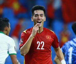 Tiến Linh bất ngờ được xếp 'chung mâm' với các siêu sao Ronaldo, Messi, Neymar