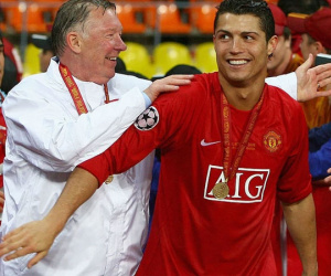 Ronaldo viết tâm thư cảm động trong ngày về Man United: 'Sir Alex, con làm tất cả vì thầy!'