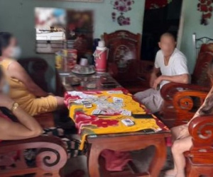 Một người tu hành đánh bạc: Tự đặt pháp danh