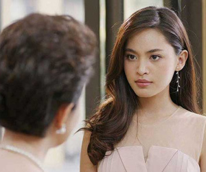 Mẹ chồng 'ăn dầm ở dề' nhà con dâu đòi đứng tên sổ đỏ, tôi làm mâm cơm thịnh soạn chiêu đãi lại khiến bà bỏ về quê