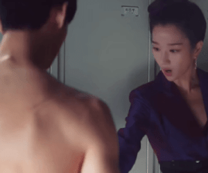 Loạt cảnh phim phản cảm khiến khán giả nhức mắt ở màn ảnh Hàn: Hết khoe thân lõa lồ tới bạo lực kinh hoàng