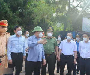 Bí thư Hà Nội yêu cầu tận dụng thời gian giãn cách 'vùng đỏ' đến ngày 21/9 để kiểm soát dịch bệnh