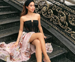 'Đệ nhất con nhà giàu' Tiên Nguyễn lại lên đồ chặt chém, ngồi nhẹ trên 'cầu thang triệu đô' vẫn sang chảnh không ai bằng