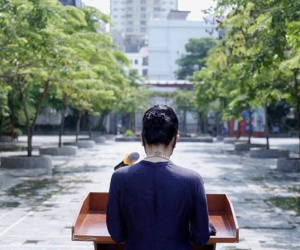 Học sinh và phụ huynh nói gì về 'hình xăm gây tranh cãi' của cô Phó Hiệu trưởng trong bức hình khai giảng lịch sử?