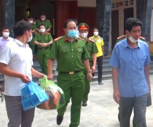 Nguyên chủ tịch bị bắt vì chỉ đạo lập khống hồ sơ rút tiền ngân sách