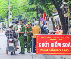 6 người mắc COVID-19 không rõ nguồn lây, Hà Nội công bố 39 ca trong ngày