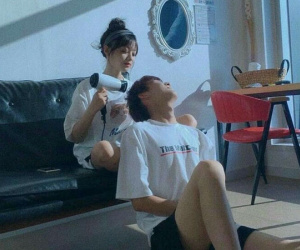 Sống chung mùa giãn cách 1-2 tháng mà vẫn chưa chia tay, hết dịch hãy cưới ngay kẻo tiếc