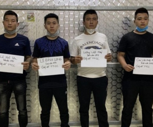 Bắt nhóm đối tượng mang hung khí đi đòi bảo kê thị trường mua bán sơn