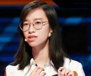 Đỗ vào đại học uy tín nhất Trung Quốc nhưng từ bỏ, cô nữ sinh nghèo vay hơn 3.5 tỉ đồng du học Harvard gây tranh cãi