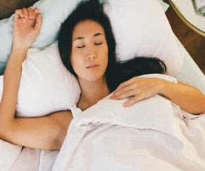 Chúng ta đều sợ ung thư nhưng bác sĩ tiết lộ ung thư còn 'sợ' gấp bội nếu bạn thực hiện đều đặn 9 việc này mỗi ngày