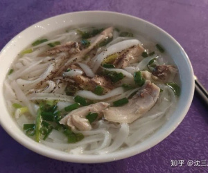 Cư dân mạng Trung Quốc sốt sắng phân tích 'Vì sao người Việt Nam đều rất gầy?', nhìn đồ ăn là thấy khác một trời một vực