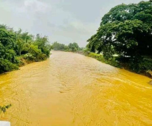 9 người Philippines thiệt mạng trong bão Conson, chuẩn bị đón bão Chanthu