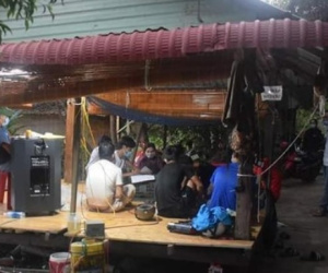 Rủ nhau sát phạt giữa hồ câu trong lúc giãn cách xã hội