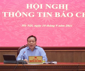 Hà Nội tròn 50 ngày giãn cách xã hội, F0 có xu hướng giảm, 'thành phố không thể giãn cách, phong tỏa mãi được'