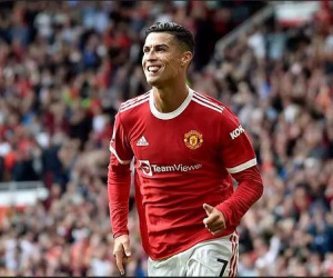 Ronaldo phá kỷ lục ngay trong lần đầu trở lại khoác áo MU