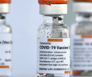 Sinovac thành 'cứu tinh' ở 1 nước ĐNÁ: Hàng nghìn người dị ứng vaccine mRNA của Pfizer, Moderna