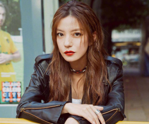 HOT: Sau 17 ngày từ vụ thanh trừng chấn động, Triệu Vy bất ngờ có động thái trên Weibo khiến Cnet 'sốt xình xịch'