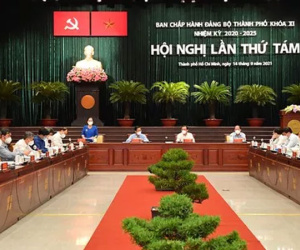 Thủ tướng đồng ý để TP HCM giãn cách thêm 2 tuần