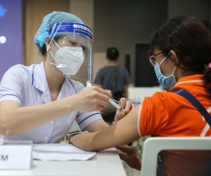 Cần Thơ khẩn trương xác minh thêm 57 trường hợp dưới 18 tuổi được tiêm vắc-xin phòng Covid-19