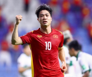 Sina Sport: 'Công Phượng là quân bài tẩy của HLV Park Hang-seo'