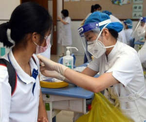 Trung Quốc hoàn thành tiêm vaccine Covid-19 cho 91% học sinh từ 12-17 tuổi