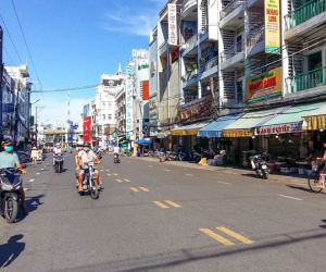 Bí thư thị trấn ở An Giang: 'Mấy anh em chỉ huy bị cách ly nên Thủ tướng gọi số điện thoại bàn không ai nghe máy'